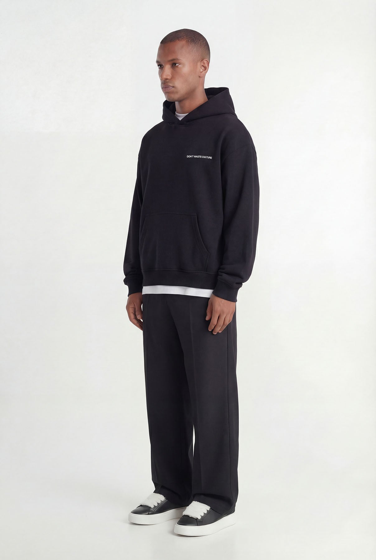 Nael Hoodie | Black - Hoodies Don't Waste Culture