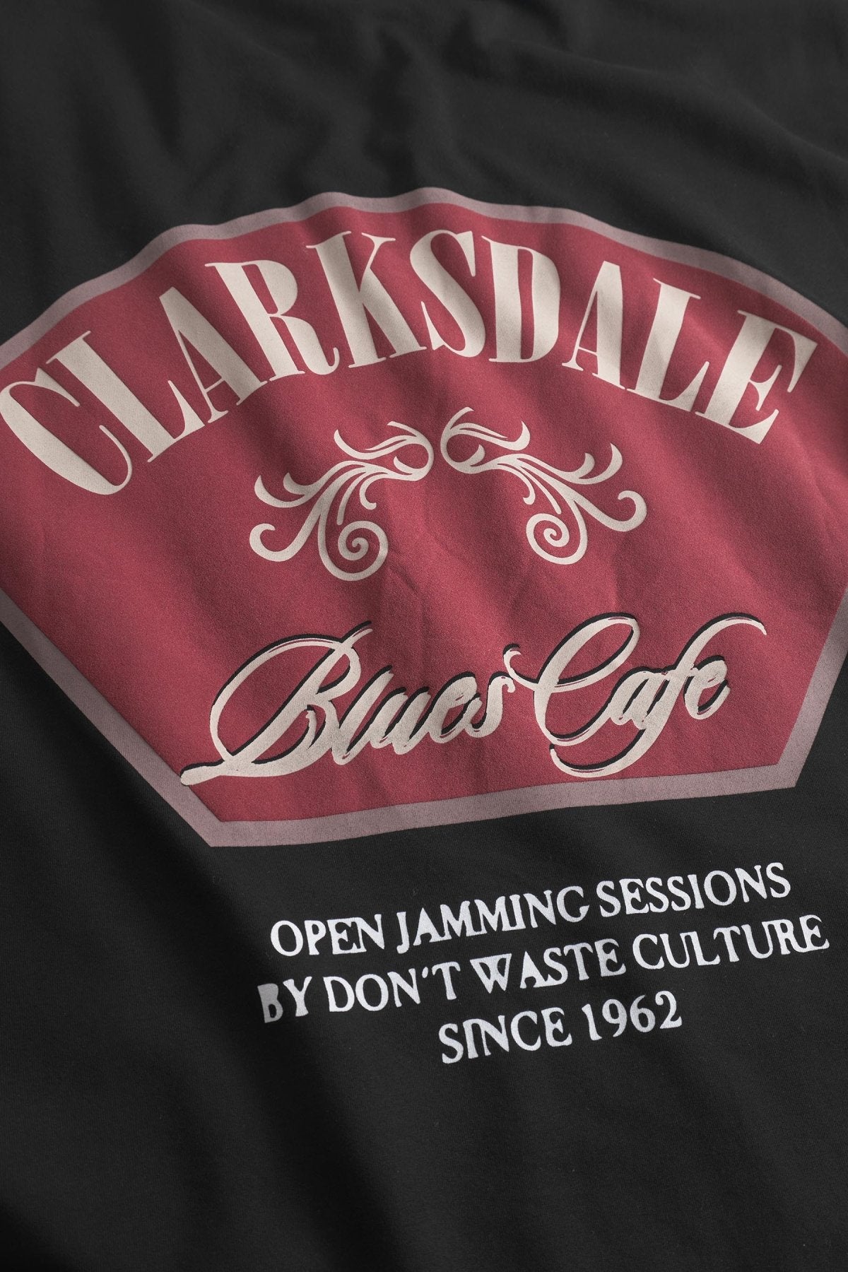 Yariel | Black - T-shirts Don't Waste Culture