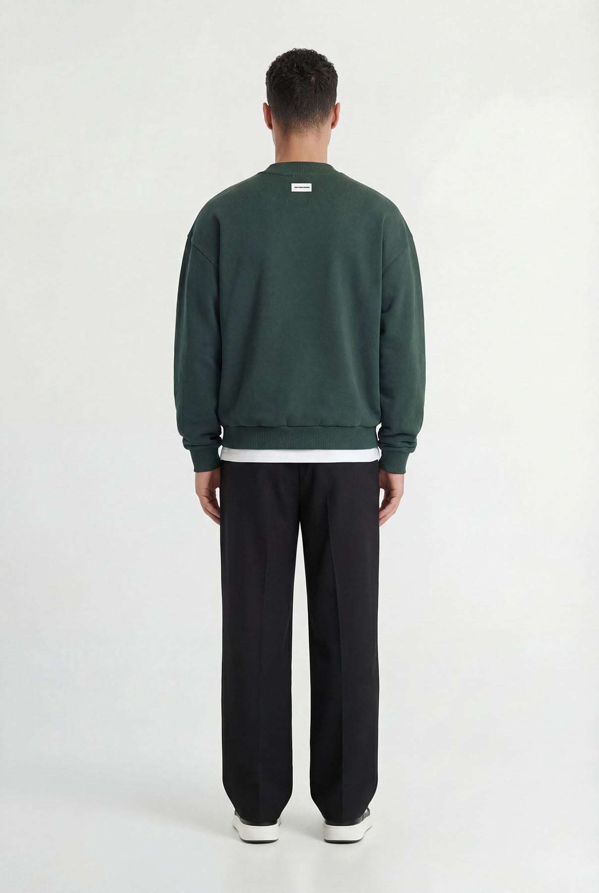 Xavi | Dark Green - Sweaters Don't Waste Culture