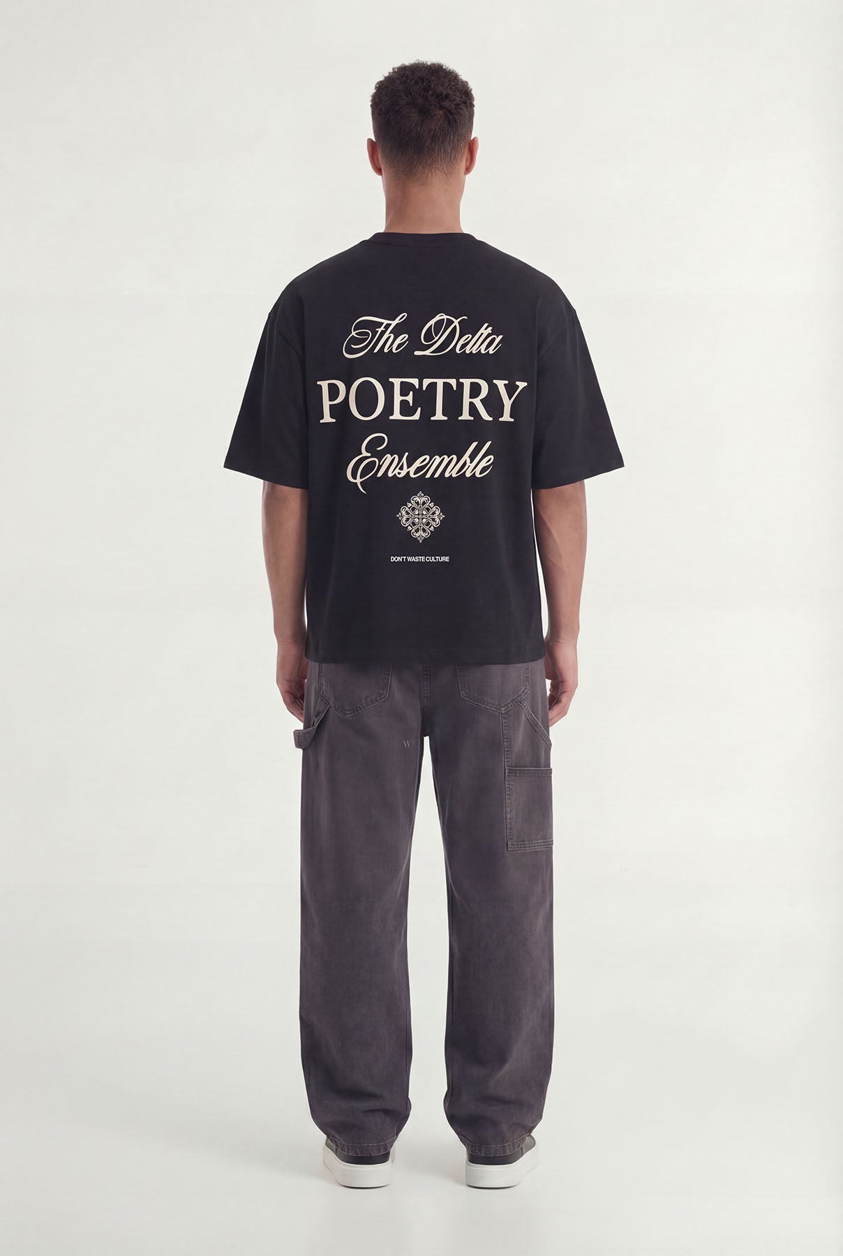 Aradia | Black - T-shirts Don't Waste Culture