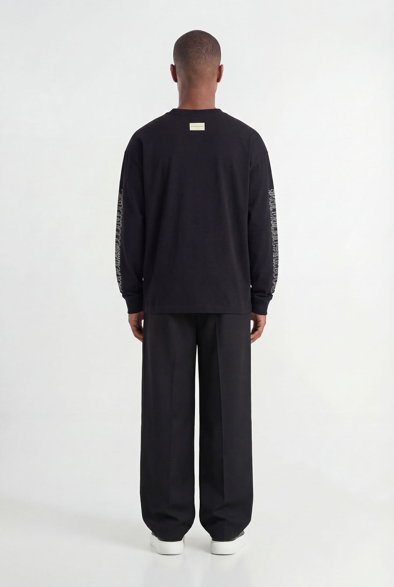 Arturo | Black - Longsleeves Don't Waste Culture