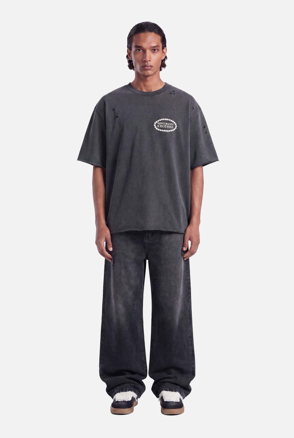 Alune T-shirt | Black - Early access Don't Waste Culture