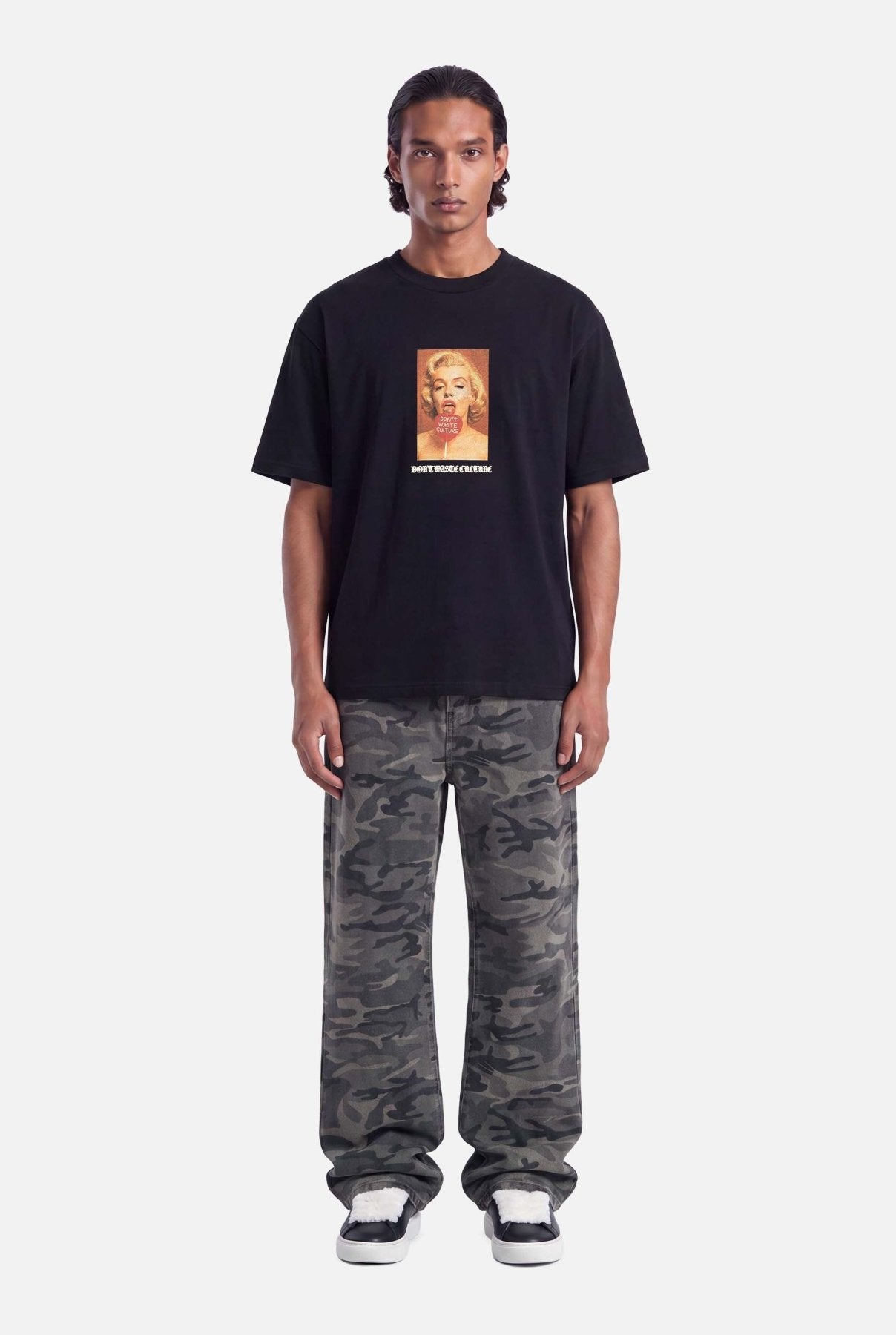 Arloi T-shirt | Black - Early access Don't Waste Culture