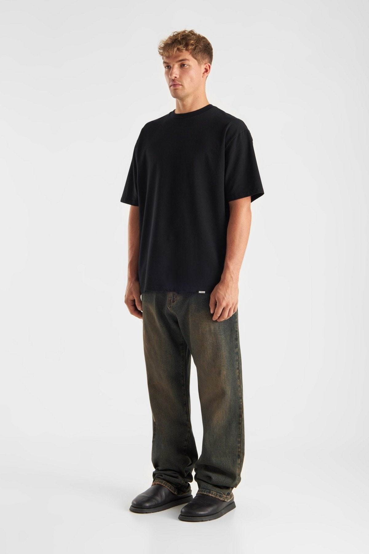 Gaioz | Brown - Jeans Don't Waste Culture