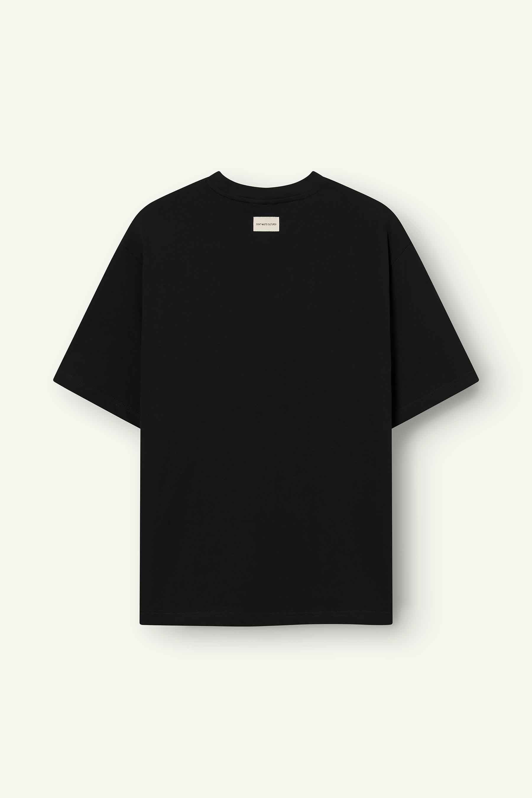 Daventria | Black - T-shirts Don't Waste Culture