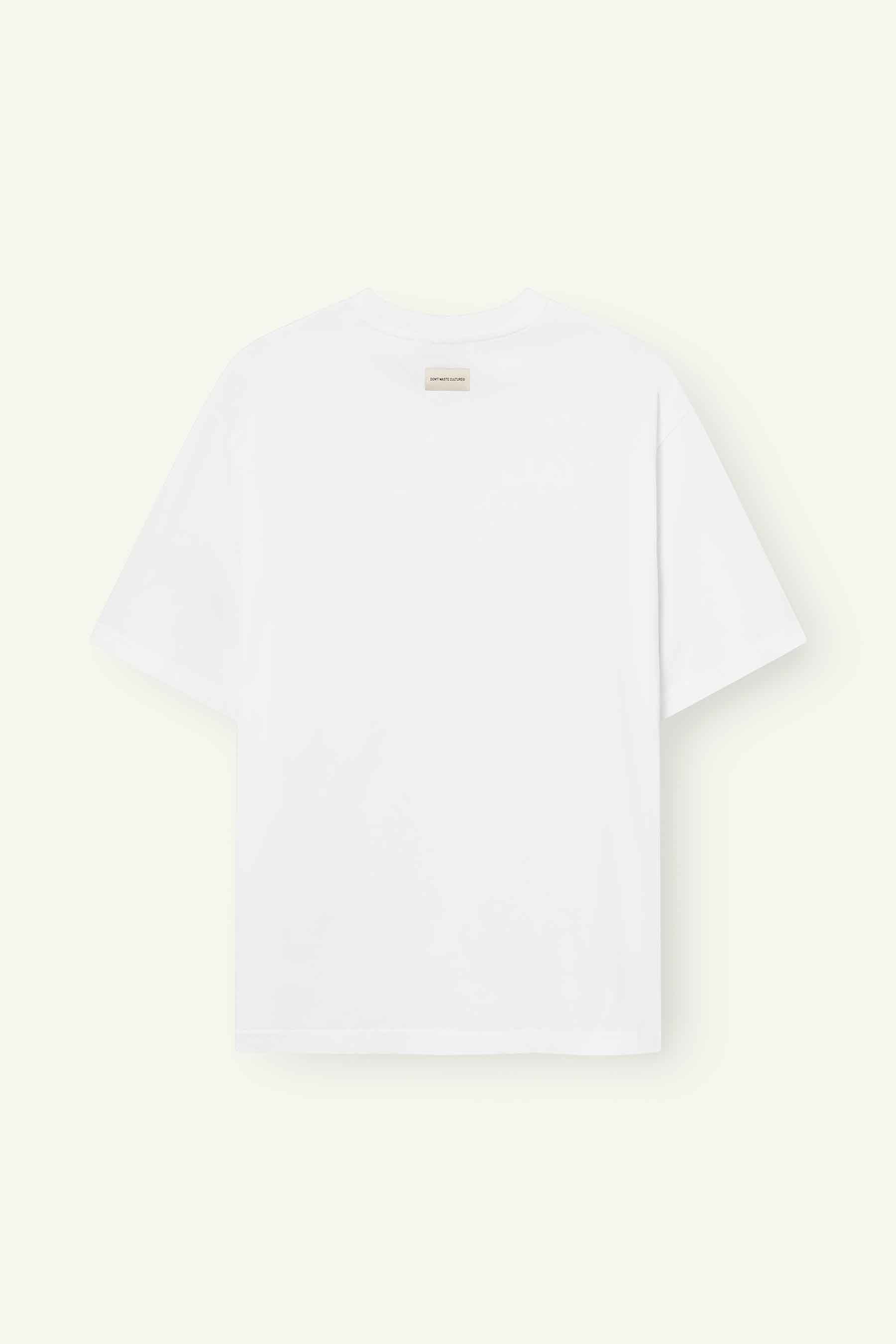 Daventria | White - T-shirts Don't Waste Culture