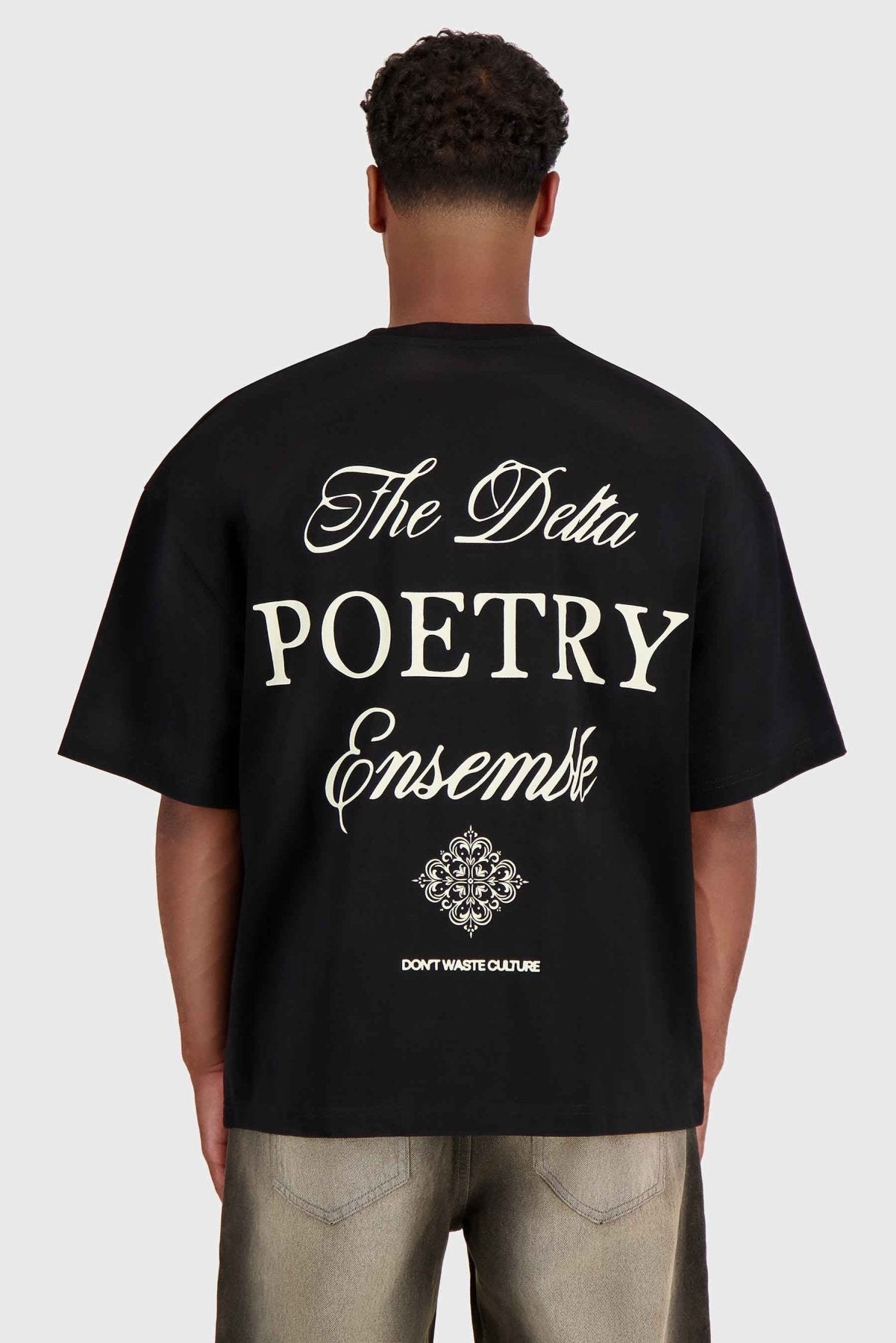 Aradia | Black - T-shirts Don't Waste Culture