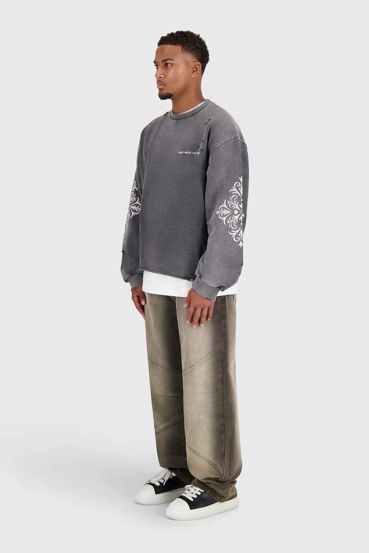 Urwen | Washed Black - Sweaters Don't Waste Culture