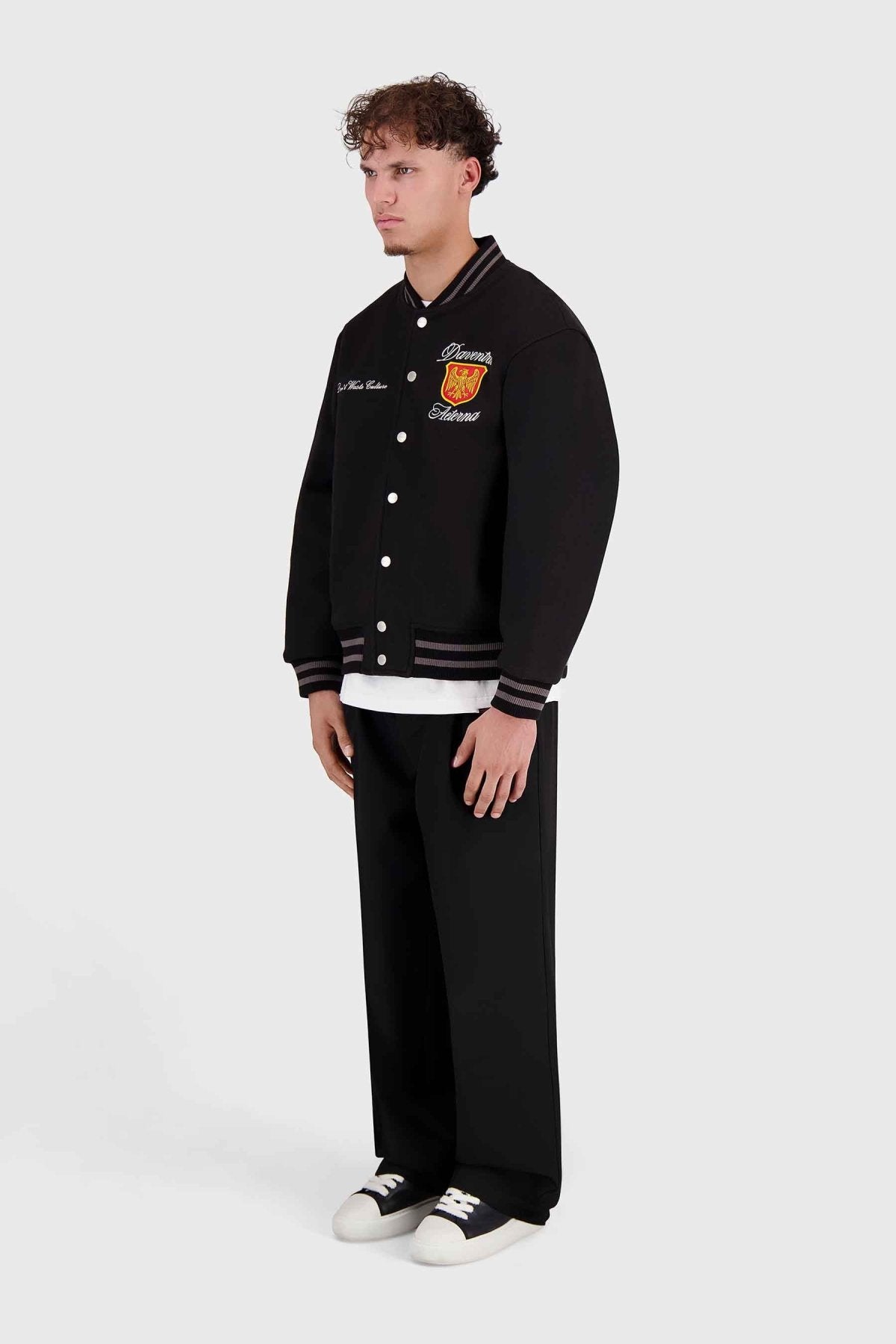 Victory | Black - Outerwear Don't Waste Culture