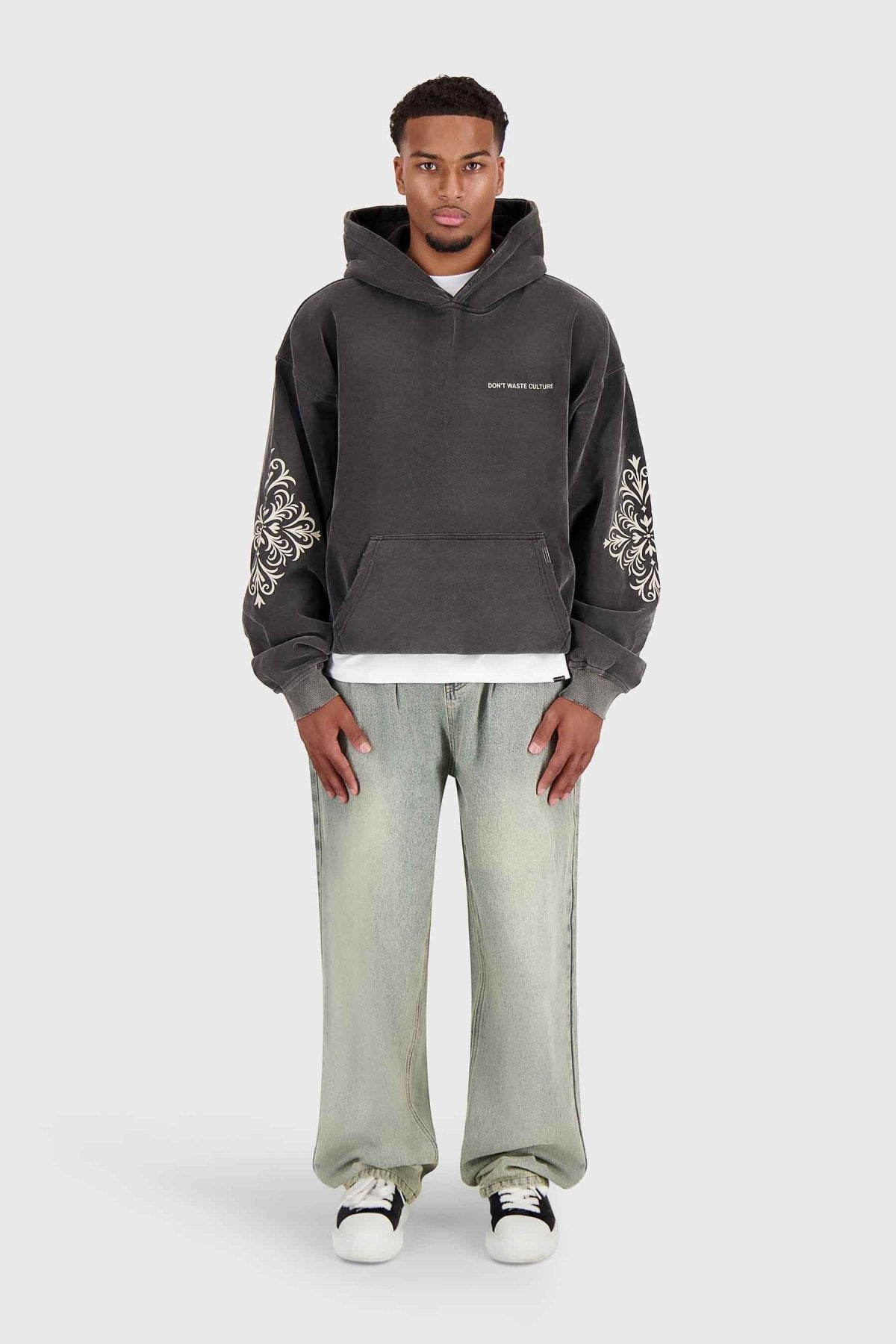 Yulani | Washed Black - Hoodies Don't Waste Culture