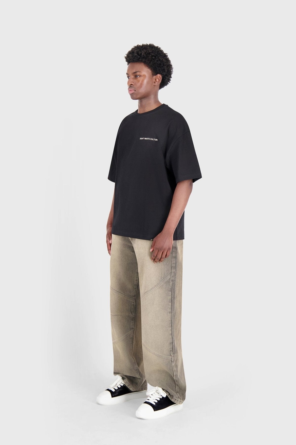 Javari | Black - T-shirts Don't Waste Culture