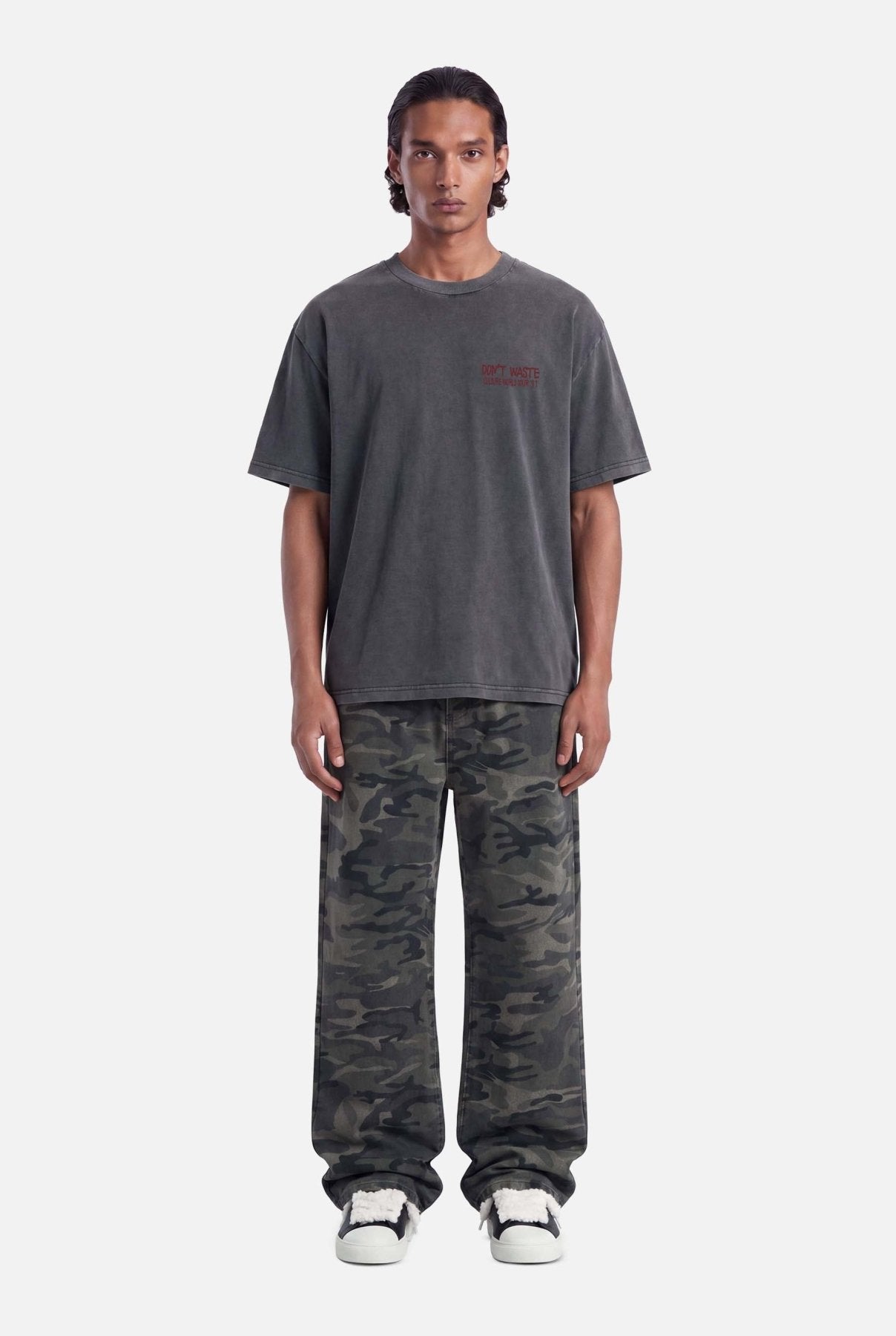 Jovi T-shirt | Washed Black - T-shirts Don't Waste Culture