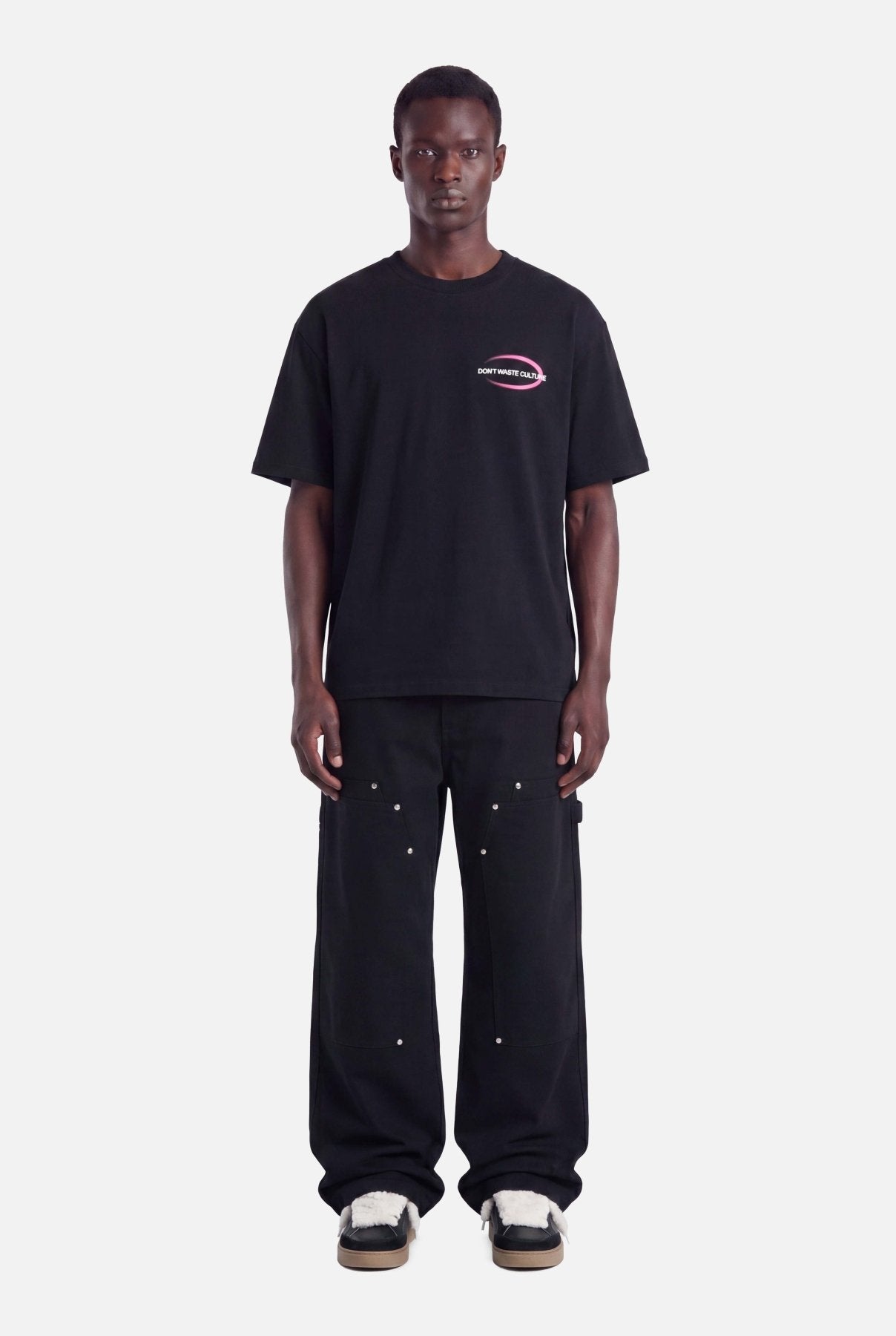 Lira T-shirt | Black - T-shirts Don't Waste Culture