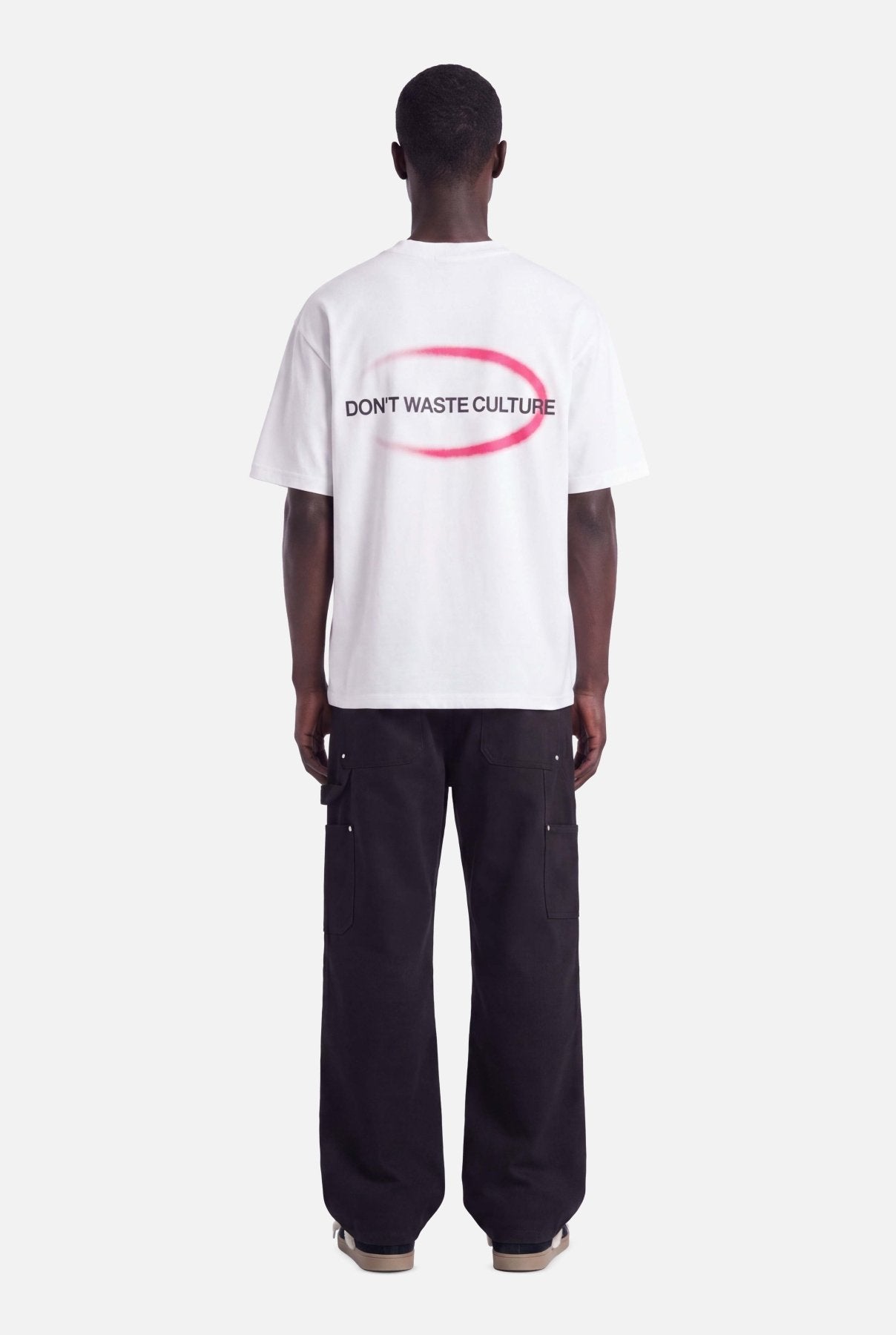 Lira T-shirt | Off-White - T-shirts Don't Waste Culture