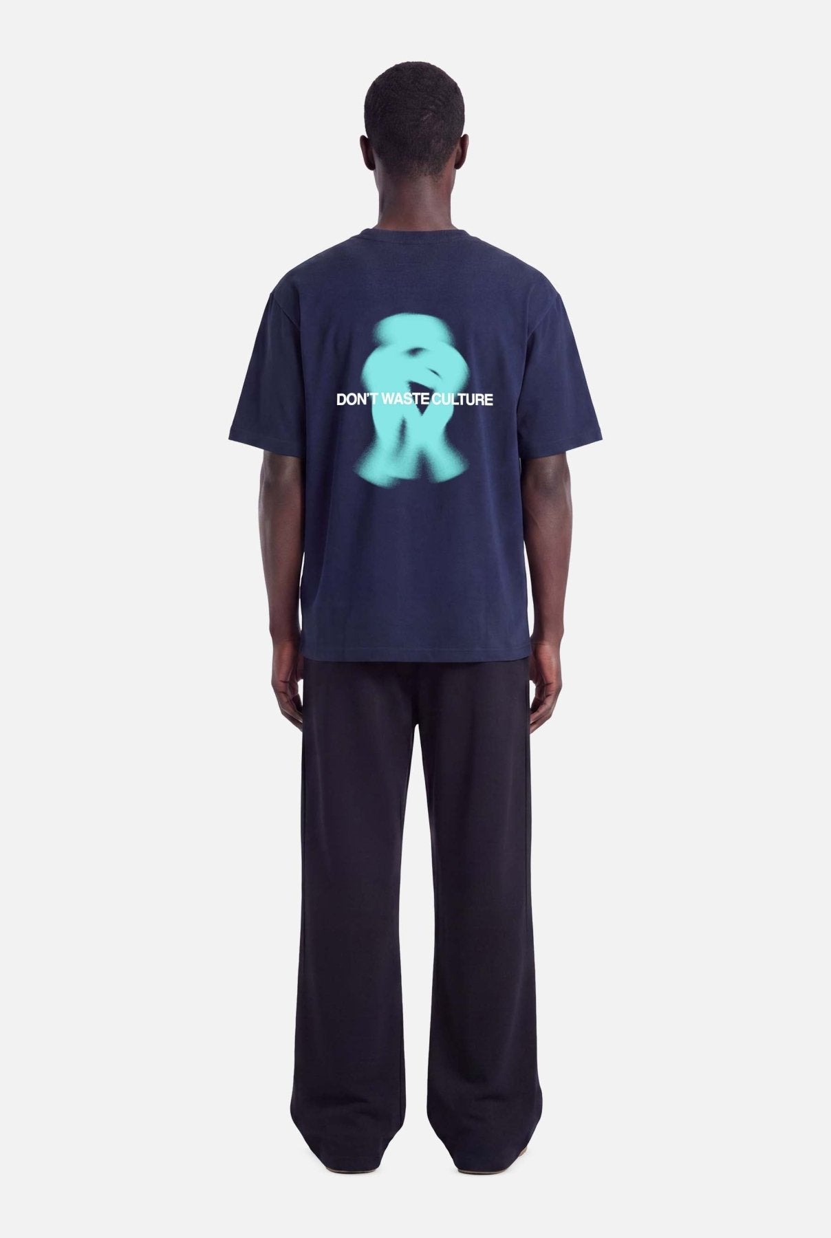 Risa T-shirt | Navy Blue - T-shirts Don't Waste Culture