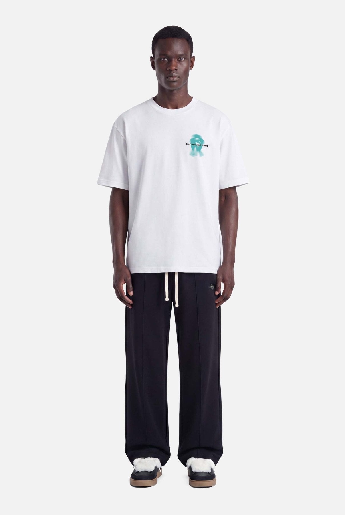 Risa T-shirt | Off-White - T-shirts Don't Waste Culture