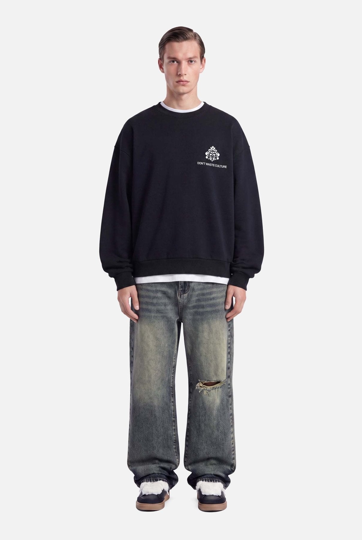 Yero Crewneck Sweater | Black - Sweaters Don't Waste Culture