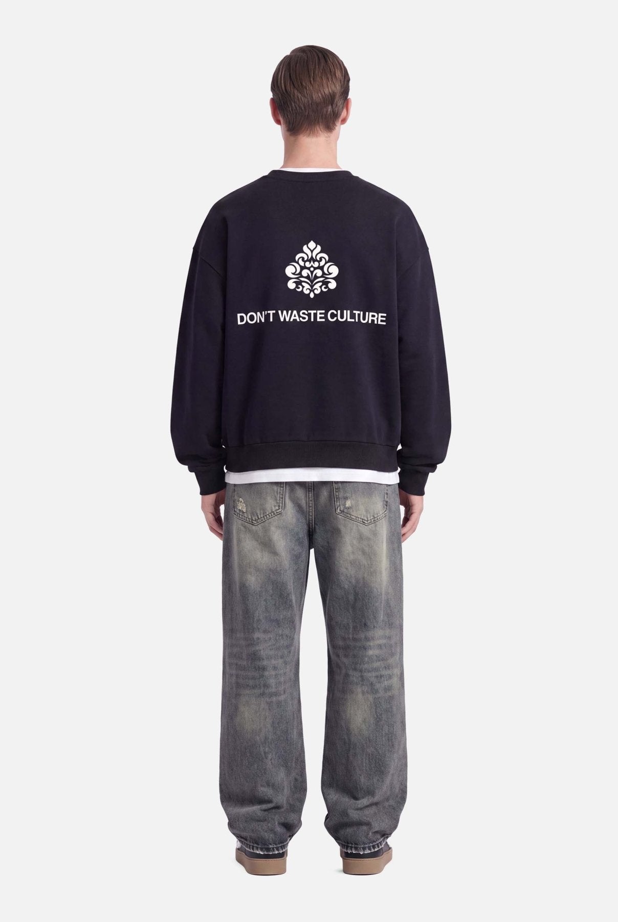 Yero Crewneck Sweater | Black - Sweaters Don't Waste Culture