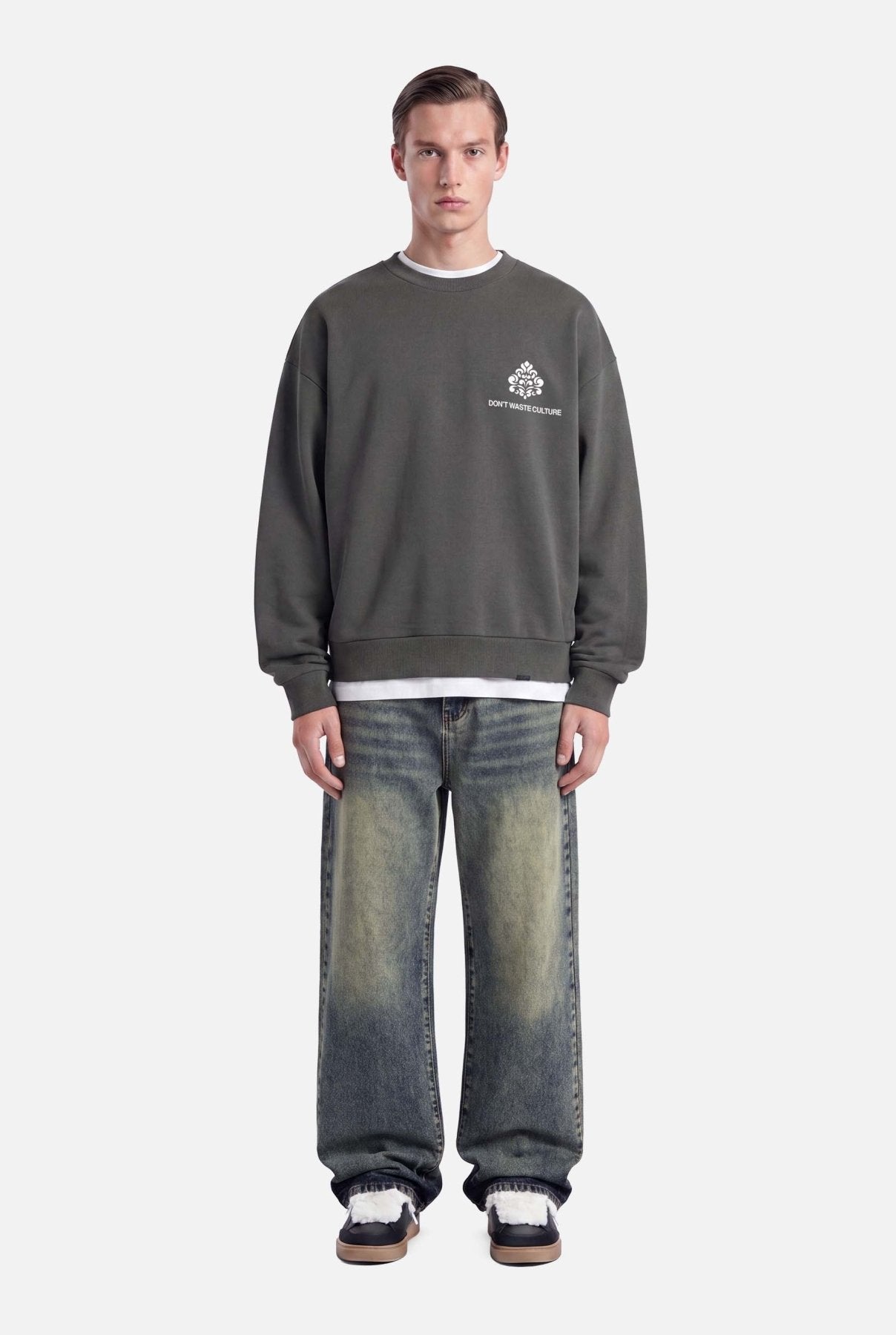 Yero Crewneck Sweater | Grey - Sweaters Don't Waste Culture