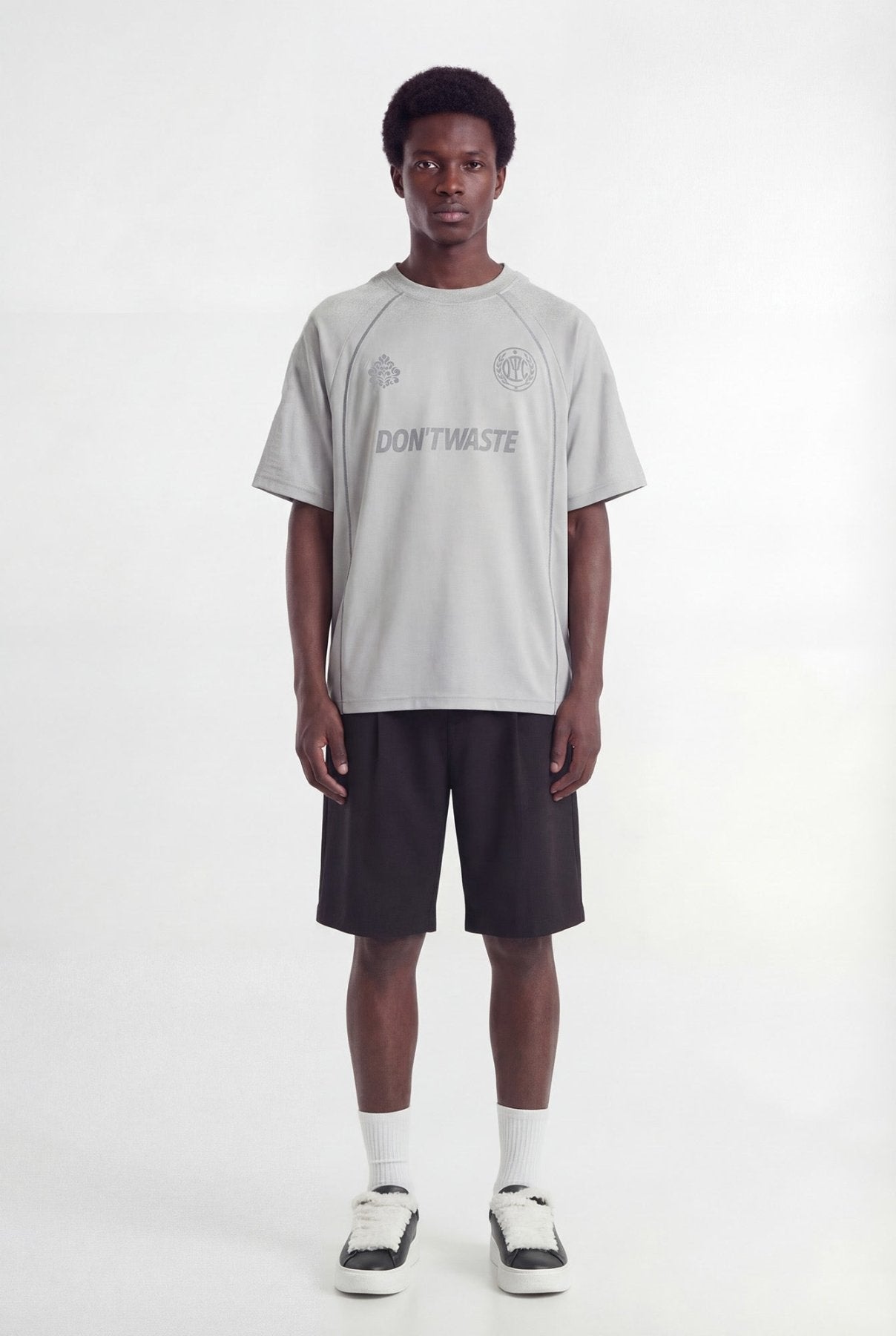 Luca T-shirt | Light Grey - T-shirts Don't Waste Culture