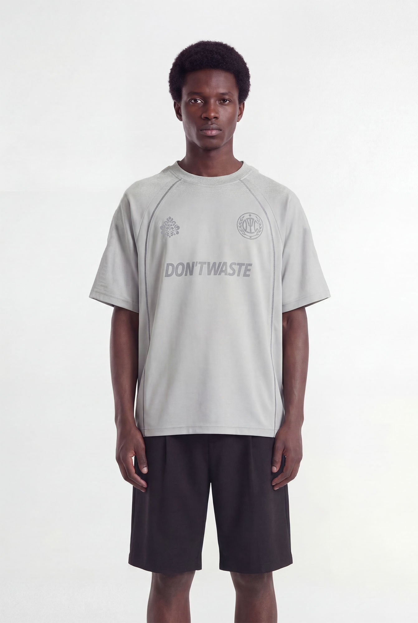 Luca T-shirt | Light Grey - T-shirts Don't Waste Culture