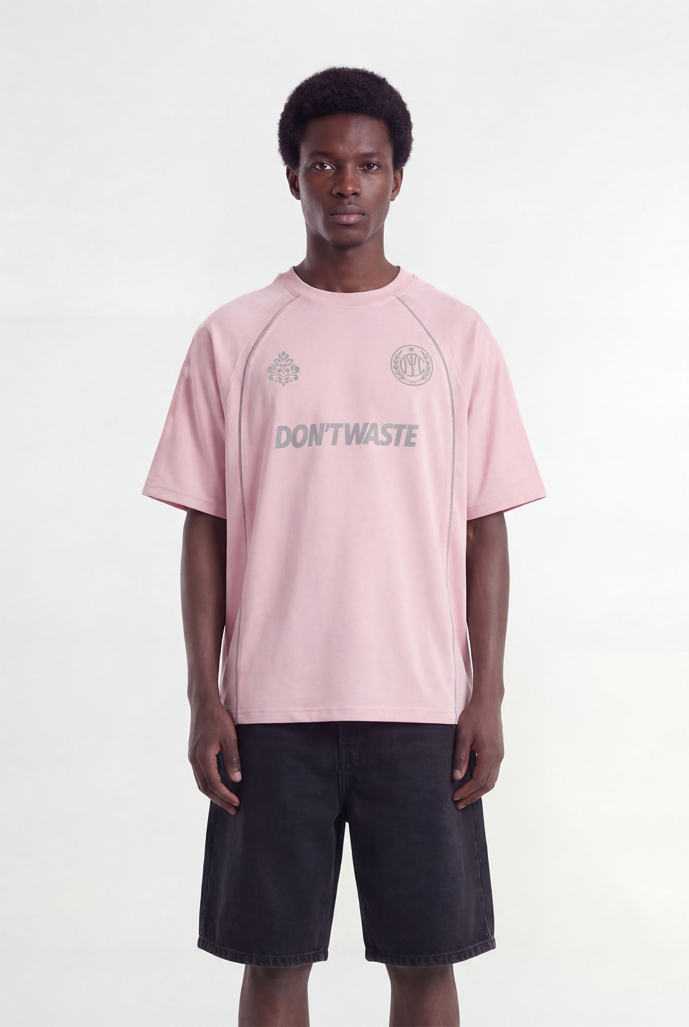 Luca T-shirt | Light Pink - T-shirts Don't Waste Culture