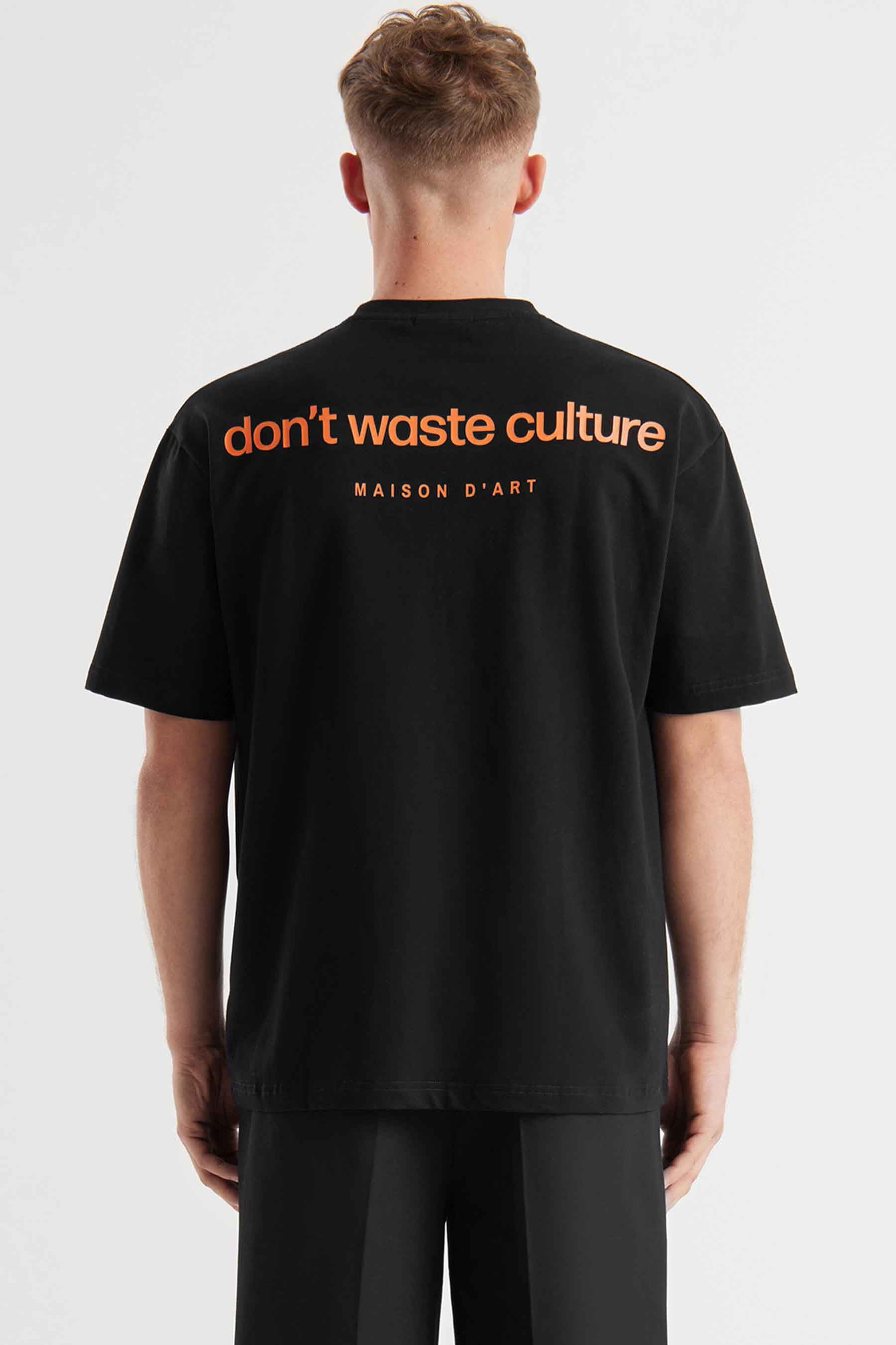 Cleo | Black/Orange - T-shirts Don't Waste Culture