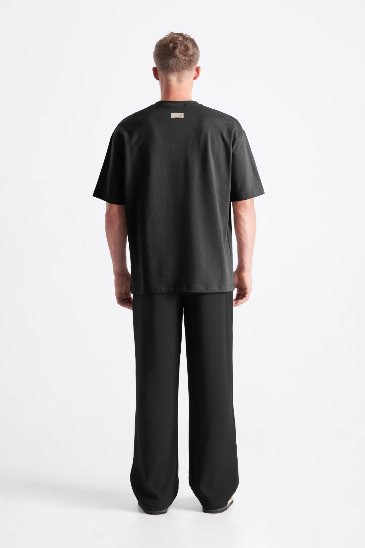 Sardo | Black - T-shirts Don't Waste Culture