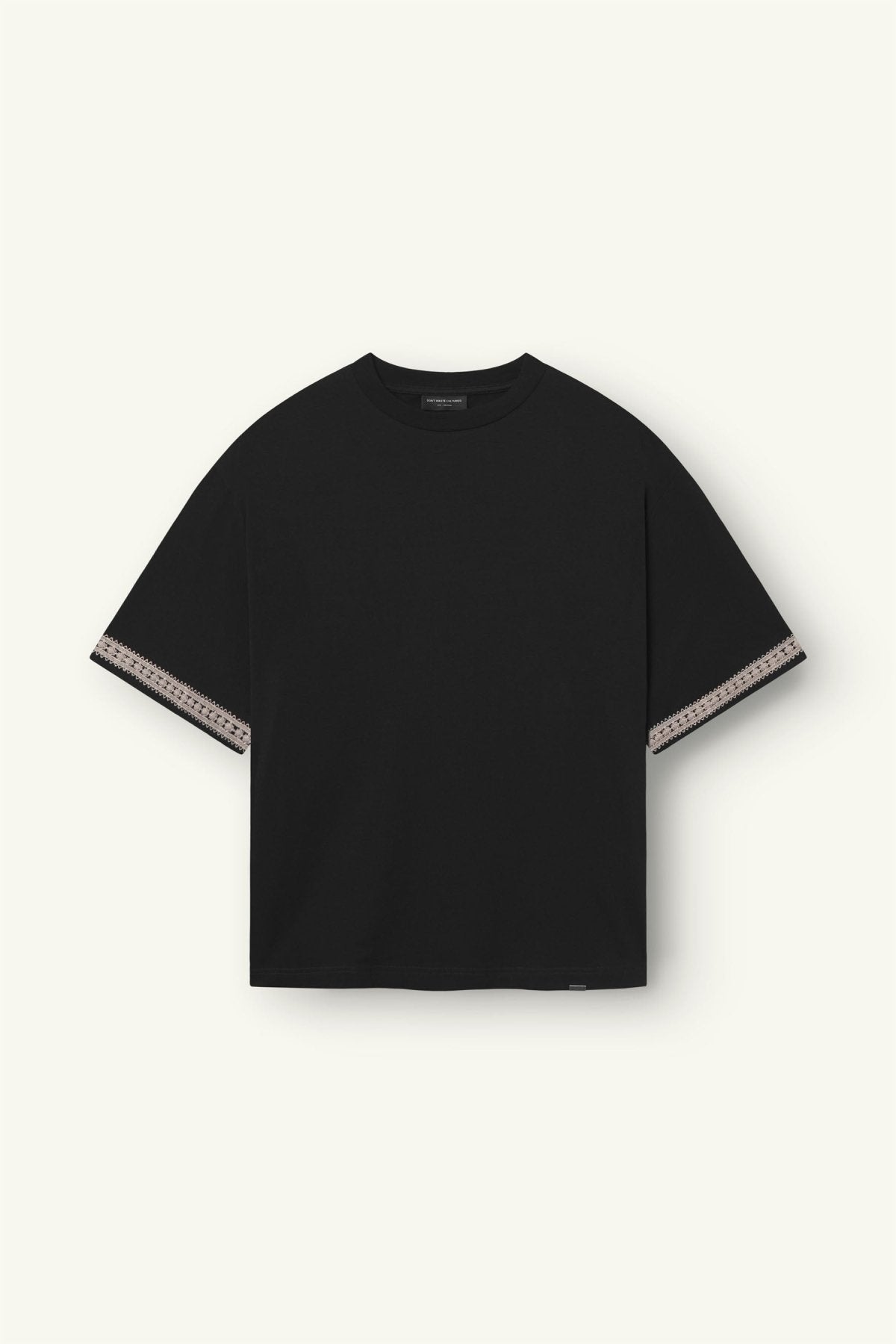 Jenara | Black/Cream - T-shirts Don't Waste Culture