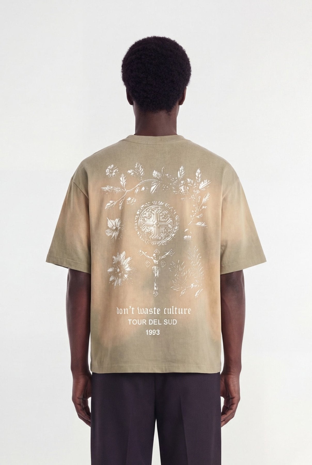 Olivinne T-shirt | Faded Olive - T-shirts Don't Waste Culture