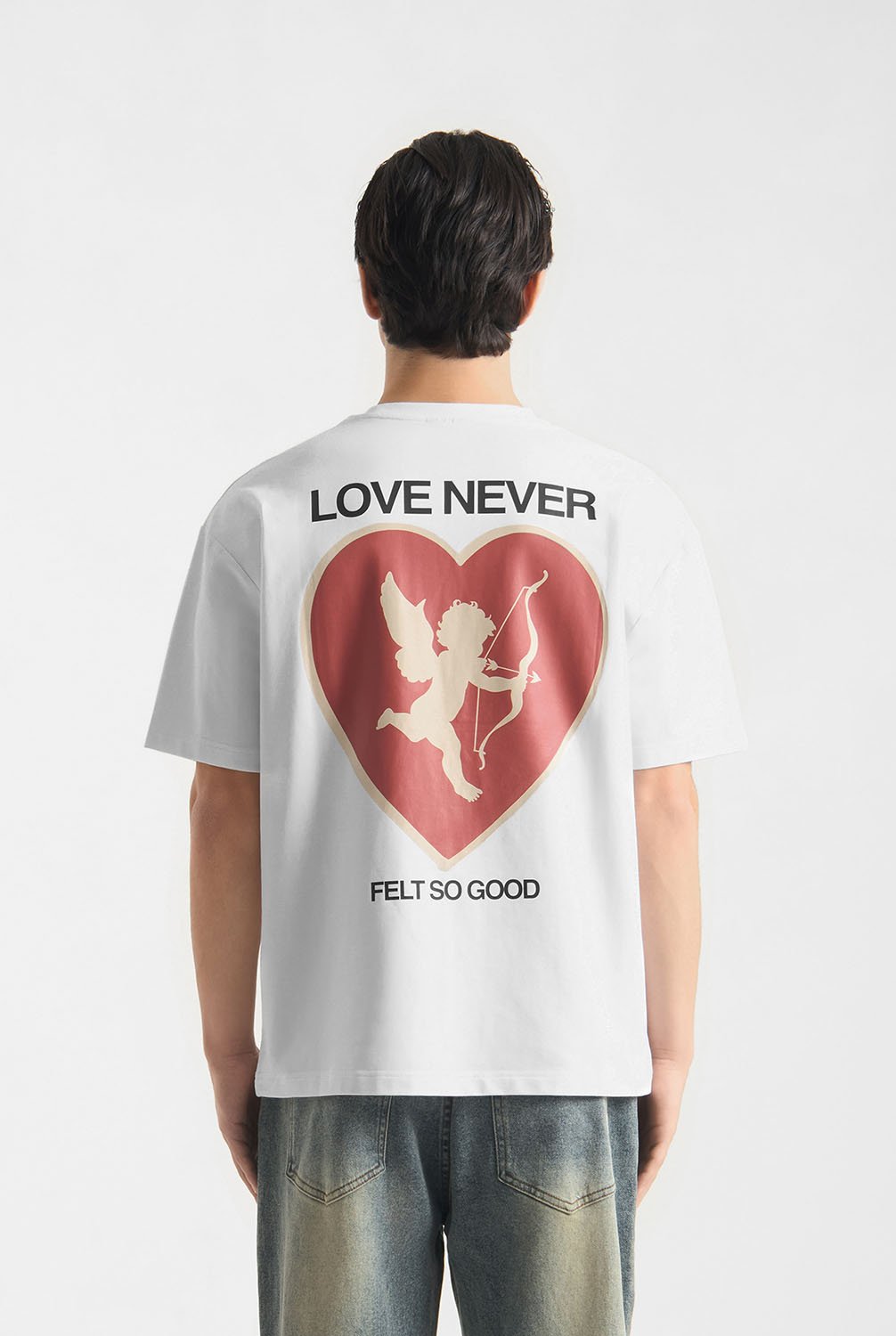 Toshimi T-shirt | White - T-shirts Don't Waste Culture