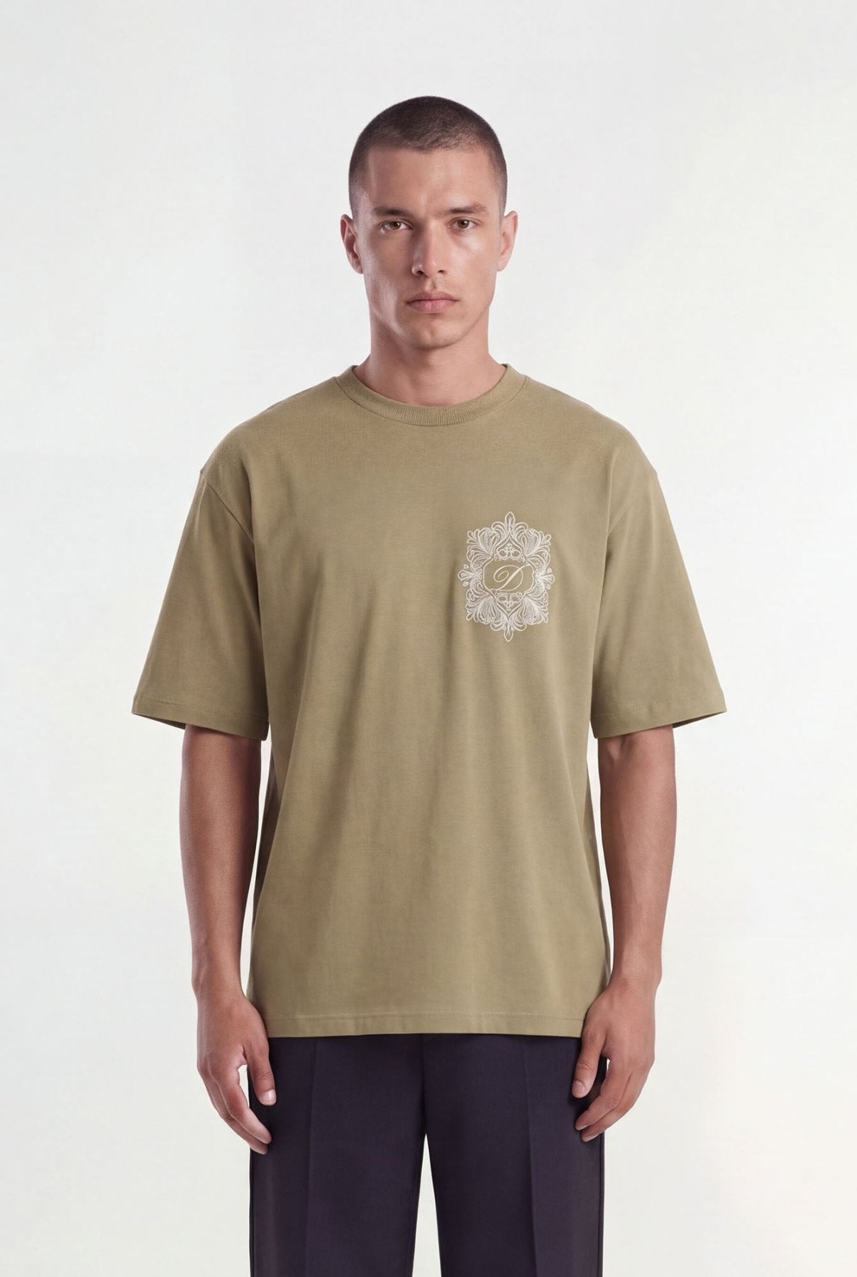Umeka T-shirt | Olive - Early access Don't Waste Culture
