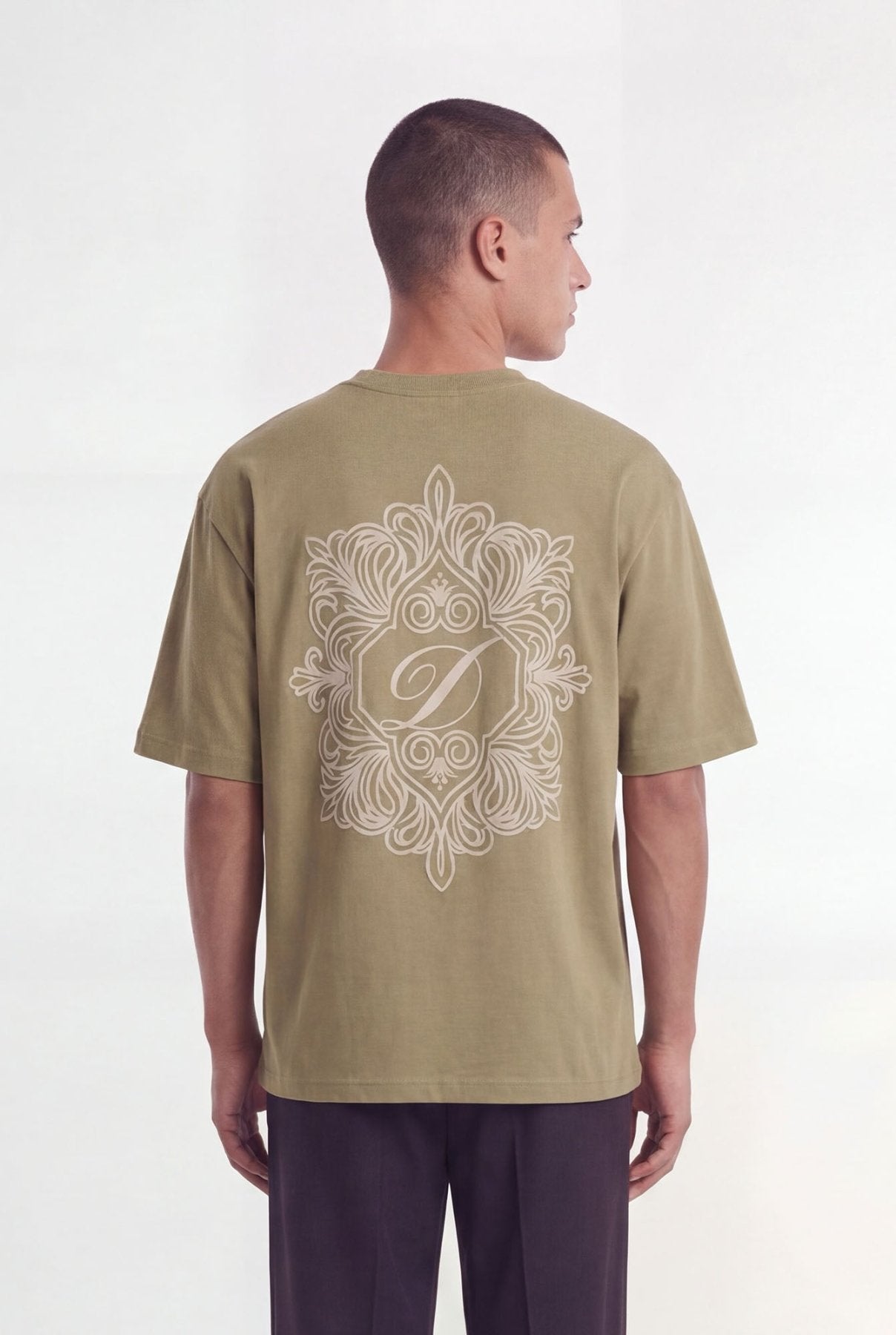 Umeka T-shirt | Olive - Early access Don't Waste Culture