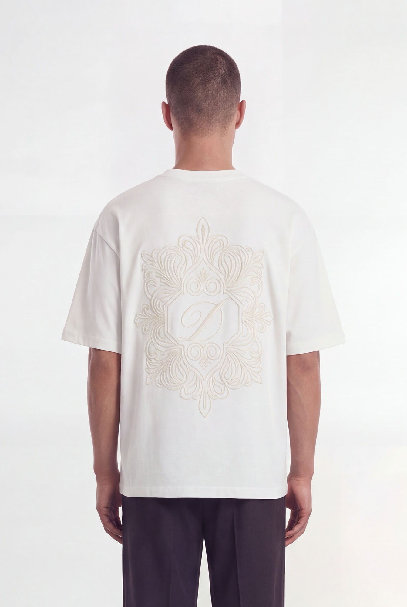 Umeka T-shirt | Off - White - Early access Don't Waste Culture