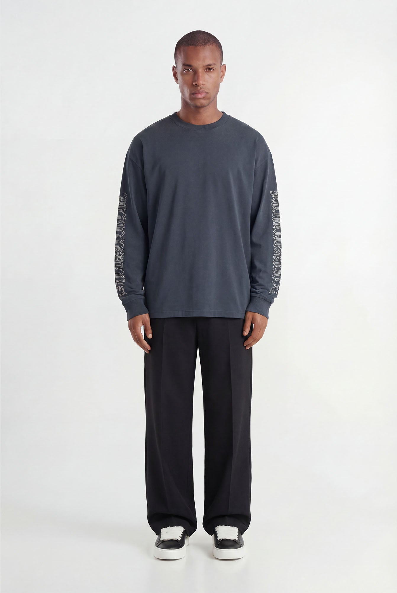 Arturo | Dark Grey - Longsleeves Don't Waste Culture