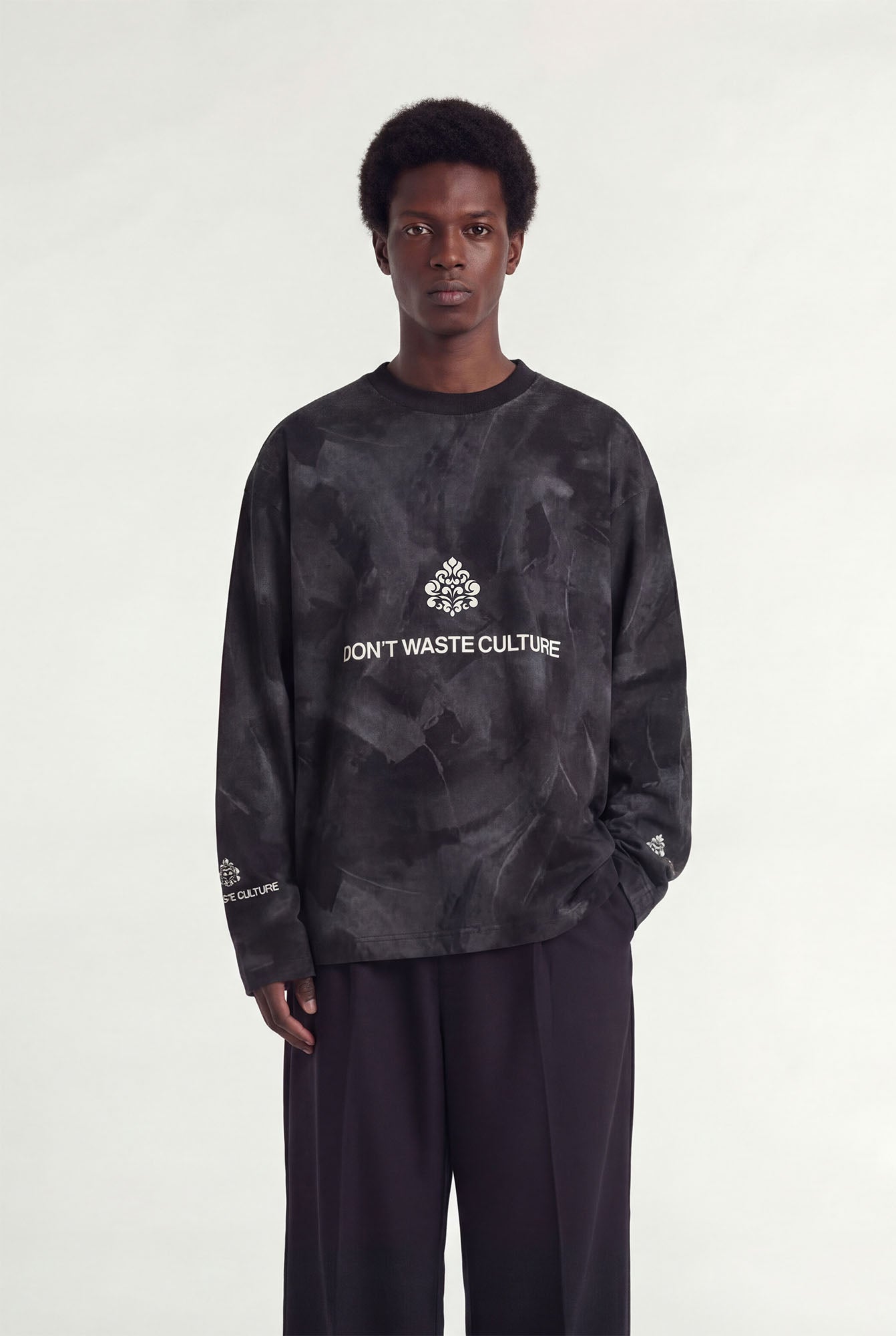 Zada Longsleeve | Black - Longsleeves Don't Waste Culture