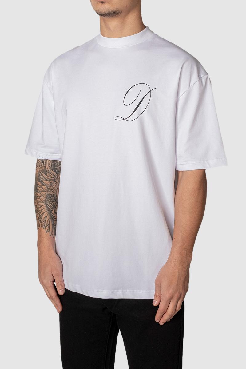 oversized streetwear white t-shirt chestprint