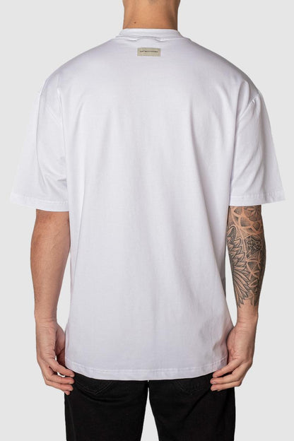 oversized streetwear white t-shirt chestprint