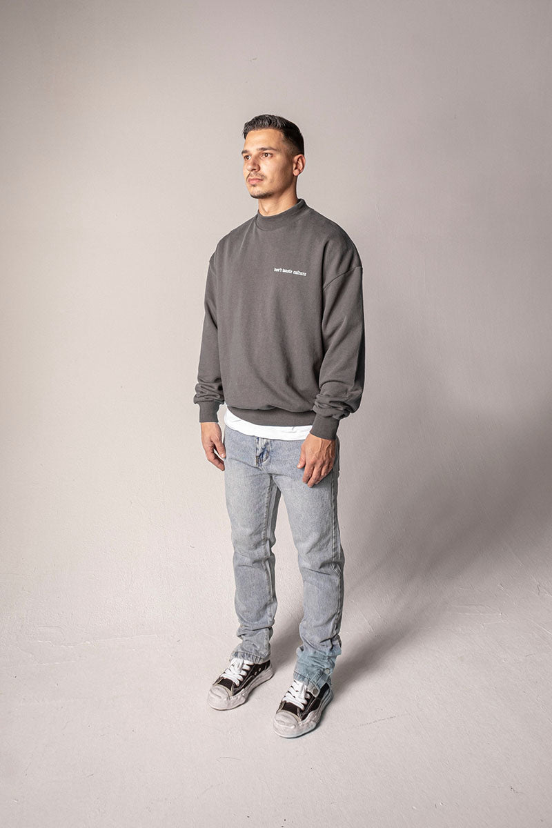 Crew neck on sale streetwear